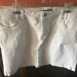 Gorgeous WHBM Mini Skirt